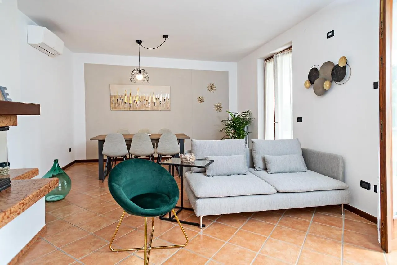 Chalet Villa Ida - Regarda Travel Costermano
