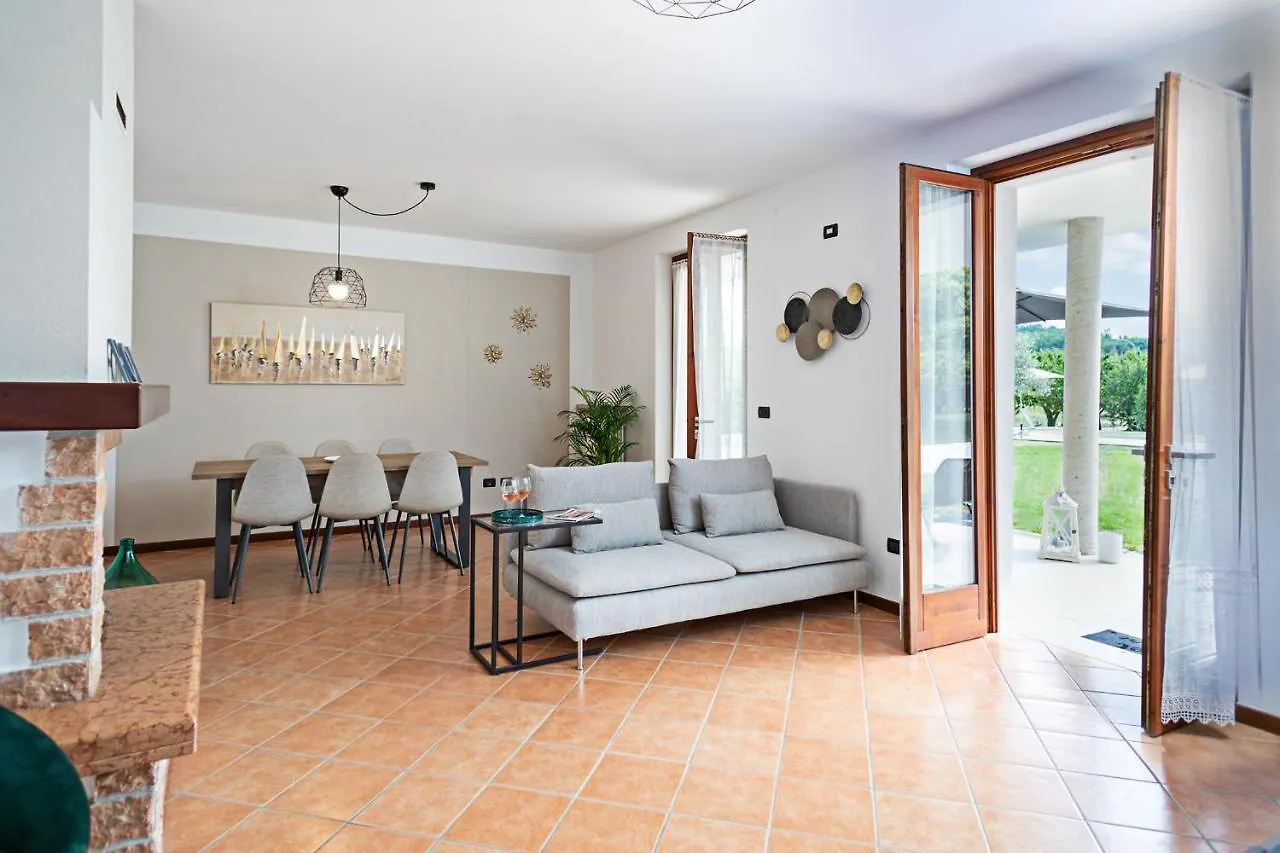 Villa Ida - Regarda Travel Costermano Italy