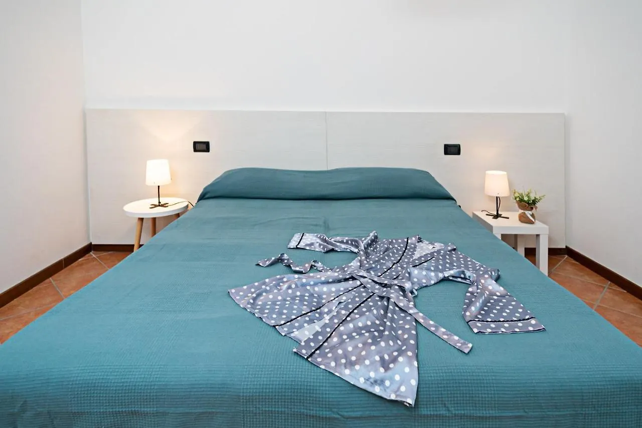 Villa Ida - Regarda Travel Costermano