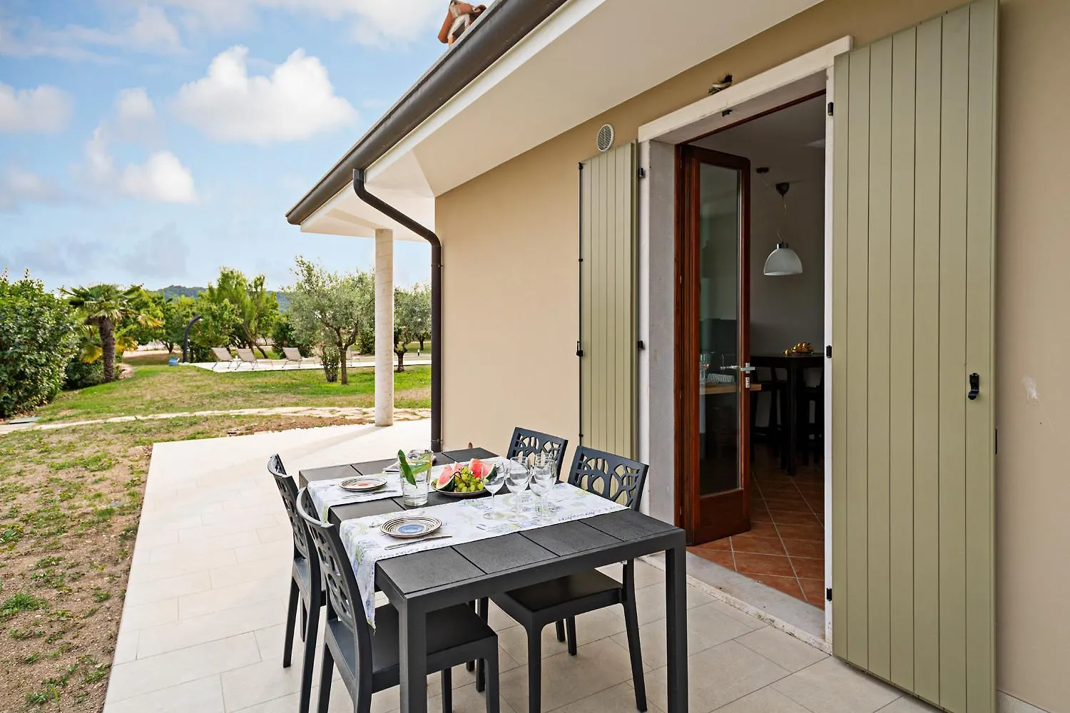 Chalet Villa Ida - Regarda Travel Costermano